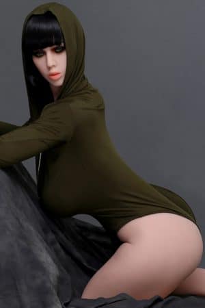 Huge Amazon Sex Doll 7