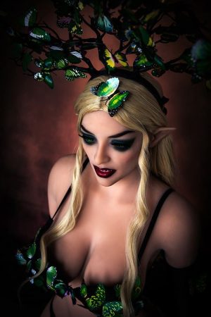 Fat Wide Ass Elf Sex Dolls 5